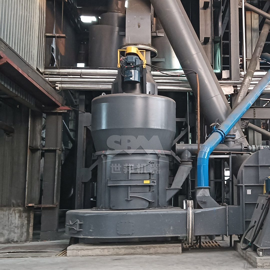 Albite mineral microstructure under microscope showing crystalline structure